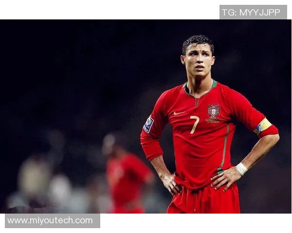 足坛巨星正式宣布离职震惊球迷未来动向成最大关注焦点 足坛巨星正式宣布离职震惊球迷未来动向成最大关注焦点